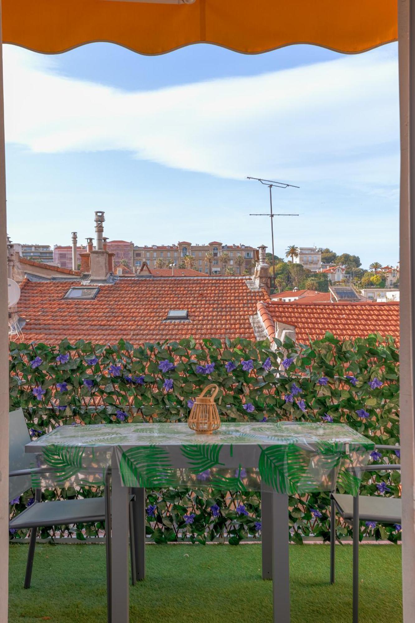 Un Ecrin Au Suquet - Studio, Clim, Balcon, Plage, Palais Des Festivals Cannes Buitenkant foto